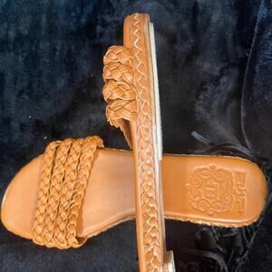 ELF Iris Women’s Tan Braided Leather Sandals Size 7 Handmade Slip-On Flats